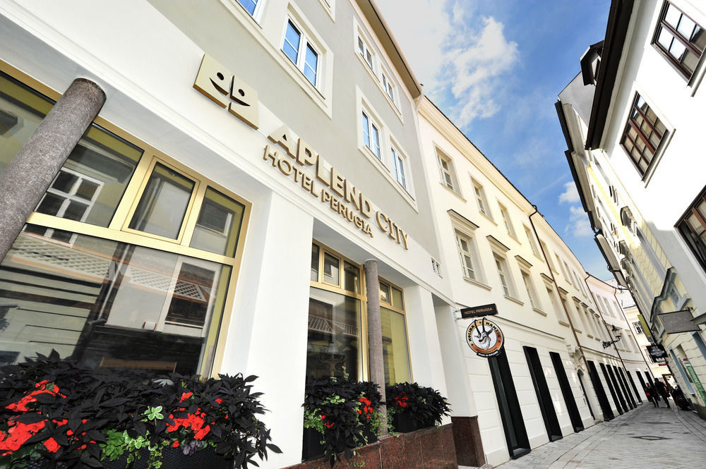 Pension Gaestehaus Heller Weissenkirchen in der Wachau Exterior foto